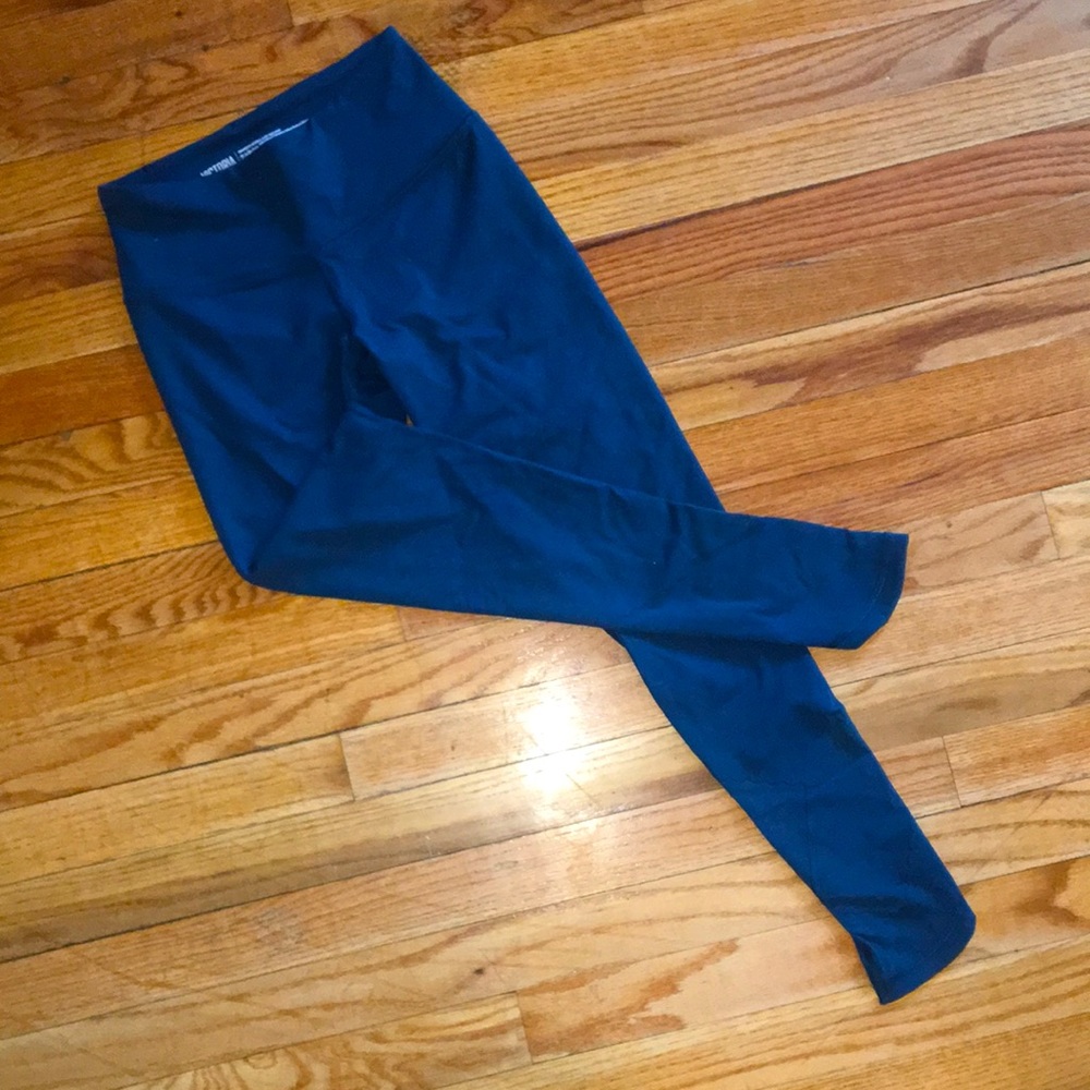VS Sport Mesh Bottom Leggings